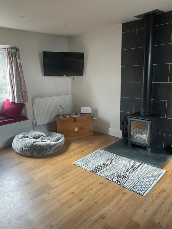 Cotswold Coombe Cottage Wotton-under-Edge Eksteriør billede